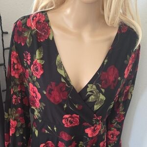 Ember Floral Black and Red Rose Dress NWOT XL